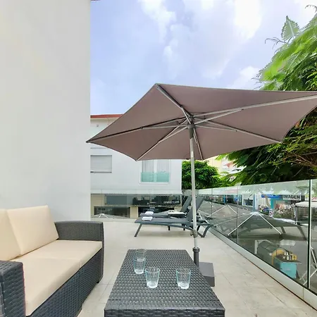 Oasis Club 拉克鲁斯